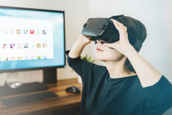 Quels sont les avantages de l'utilisation de la réalité virtuelle pour la formation professionnelle?